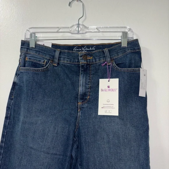 Gloria Vanderbilt Amanda Blue Ultra Soft Denim Capri Jeans NWT Size 6 - Picture 2 of 7